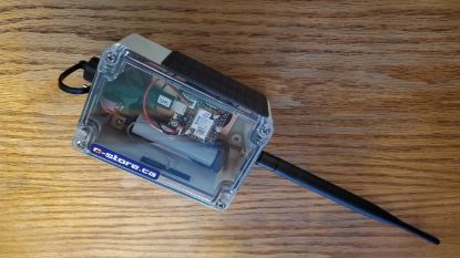 relay radio - shown with 5db antenna